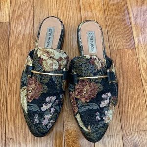 Steve Madden floral mules